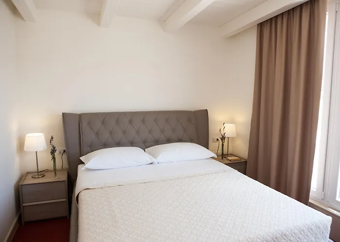 Affittacamere Le Dimore Dell'acqua 4*